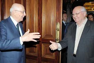 Il Presidente Giorgio Napolitano con l'ex Presidente dell'Unione Sovietica Mikail Gorbacev