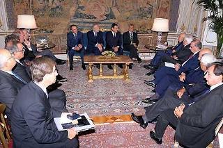 Un momento dell'incontro del Presidente della Repubblica Napolitano con una rappresentanza del Consiglio Regionale del Lazio guidata dai Presidenti del Consiglio e della Giunta Marrazzo e Milana