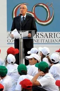 Il Presidente Giorgio Napolitano durante il suo intervento in occasione della cerimonia di apertura dell'anno scolastico