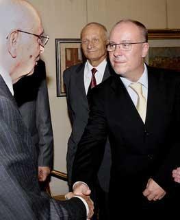 Il Presidente Giorgio Napolitano con Jiri Sneberger, Vice Presidente del Senato della Repubblica Ceca in occasione del Convego su &quot;Eredità e attualità della Primavera cecoslovacca&quot;