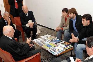 Il Presidente Giorgio Napolitano con i rappresentanti degli studenti dell'Università degli Studi di Milano