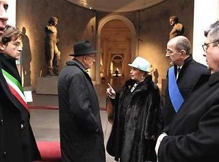 Il Presidente Napolitano durante la visita alla Mostra sul Correggio