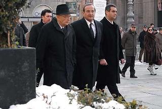 Il Presidente Giorgio Napolitano, accompagnato dal Prefetto Paolo Scarpis durante la passeggiata mattutina in centro città