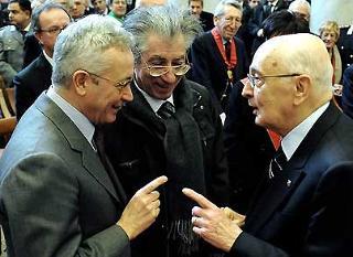 Il Presidente Giorgio Napolitano con Umberto Bossi e Giulio Tremonti al termine della cerimonia di Apertura dell'Anno Accademico 2008-2009