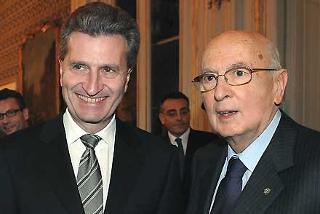 Il Presidente Giorgio Napolitano con Gunther H. Oettinger, Ministro Presidente del Land Baden-Wurttemberg, in occasione dell'incontro al Quirinale