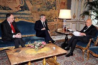 Il Presidente Giorgio Napolitano con il Prof. Giovanni Maria Flick, Presidente della Corte costituzionale in visita di congedo durante i colloqui
