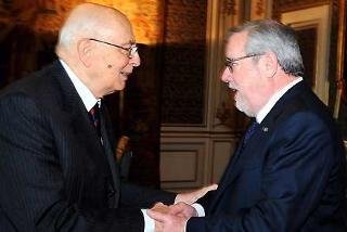 Il Presidente Giorgio Napolitano accoglie il Prof. Giovanni Maria Flick, Presidente della Corte costituzionale in visita di congedo