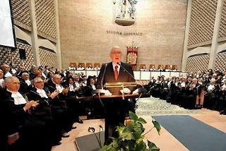 Il Presidente Giorgio Napolitano durante il suo intervento all'Università degli Studi