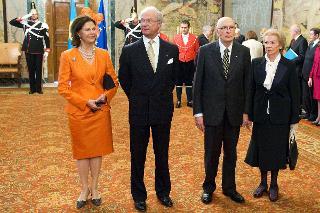 Il Presidente Giorgio Napolitano e la Signora Clio con Sua Maestà il Re Carlo XVI Gustavo di Svezia e la Regina Silvia