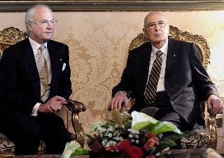 Il Presidente Giorgio Napolitano con Sua Maestà il Re Carlo XVI Gustavo di Svezia durante i colloqui