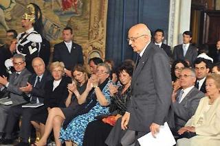 Il Presidente Giorgio Napolitano con alcuni Presidenti delle Associazioni Vittime del Terrorismo