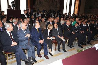 Il Presidente Giorgio Napolitano in un momento del Convegno &quot;Pari dignità, solidarietà e sussidiarietà&quot; in occasione dell'inaugurazione della Mostra &quot;Una Costituzione viva. Mostra per la Festa della Repubblica&quot;