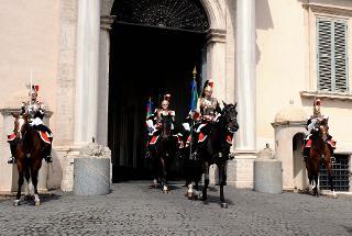 Cambio della Guardia d'Onore, al Palazzo del Quirinale, da parte del Reggimento Corazzieri in occasione della Festa Nazionale della Repubblica