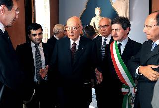 Il Presidente Giorgio Napolitano con il Presidente dell'Associazione Nazionale Magistrati, Luca Palamara ed i Presidenti di Senato e Camera Schifani e Fini, in occasione della celebrazione del 100° anno di fondazione del Sodalizio