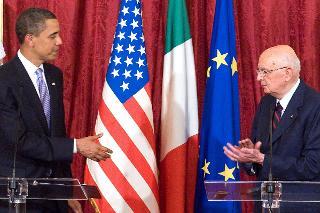 Il Presidente Giorgio Napolitano con il Presidente degli Stati Uniti d'America Barack Obama al termine delle dichiarazioni alla stampa