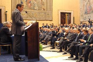 Presente il Capo dello Stato Giorgio Napolitano ha avuto luogo, a Montecitorio, la presetnazione del Rapporto finale dell'Associazione Italiadecide "Le politiche pubbliche per le infrastrutture di interesse nazionale"