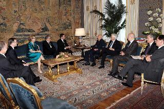 Il Presidente Giorgio Napolitano a colloquio con Mario Draghi, Governatore della Banca d'Italia, in occasione dell'incontro con i Membri del Direttorio