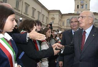 Il Presidente Giorgio Napolitano con il Ministro della Pubblica Istruzione Giuseppe Fioroni, al termine della cerimonia di apertura dell'anno scolastico.