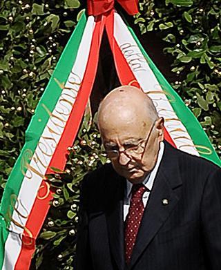 Il Presidente Giorgio Napolitano rende omaggio ai caduti di Porta San Paolo
