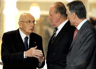 Il Presidente Giorgio Napolitano con Il Re di Spagna Juan Carlos ed il Presidente della Repubblica del Portogallo, Anibal Cavaco Silva, al V incontro Cotec Europa e del Foro di dialogo Italo-Spagnolo