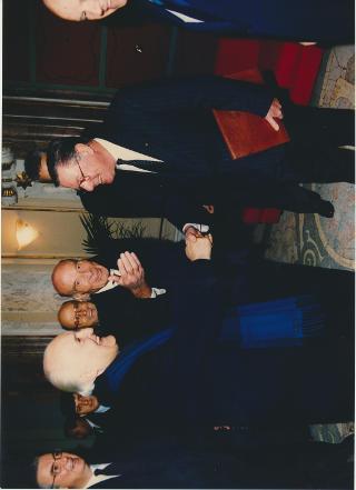 Intervento del Presidente della Repubblica, in forma privata, alla cerimonia di conferimento della laurea "honoris causa" all'Ing. Sergio Pininfarina ed al Prof. James M. Buchanan