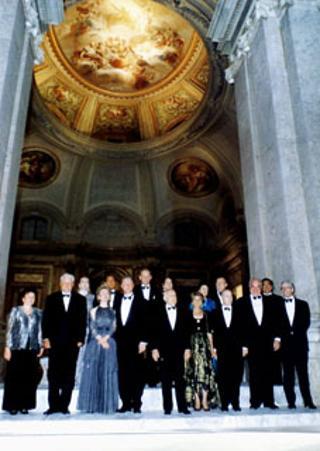 Il Presidente Scalfaro con la delegazione dei paesi del vertice G7 di Napoli
