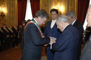 Cerimonia di consegna delle Medaglie d'Oro al Merito Civile ai Comuni colpiti dal terremoto del 1980