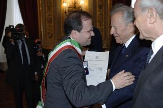 Cerimonia di consegna delle Medaglie d'Oro al Merito Civile ai Comuni colpiti dal terremoto del 1980
