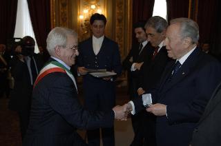 Cerimonia di consegna delle Medaglie d'Oro al Merito Civile ai Comuni colpiti dal terremoto del 1980