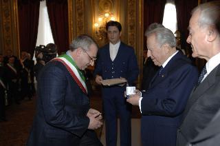 Cerimonia di consegna delle Medaglie d'Oro al Merito Civile ai Comuni colpiti dal terremoto del 1980