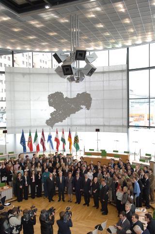 Visita del Signor Presidente della Repubblica a Dresda in occasione dell'incontro tra i Capi di stato firmatari dell'articolo &quot;Uniti per l'Europa&quot; del 15 luglio 2005