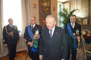 Il Presidente della Repubblica riceve Sergio Biraghi e Paolo La Rosa, rispettivamente Capo di Stato Maggiore della Marina uscente ed entrante