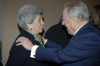 Incontro del Presidente della Repubblica con le donne insignite di onorificenze OMRI, distintesi nella cultura, nella scienza e nel sociale, in occasione della "Festa della Donna 2006"