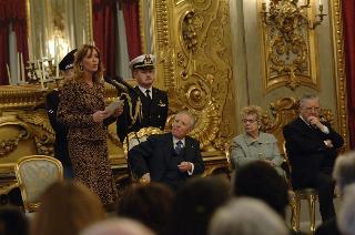 Incontro del Presidente della Repubblica con le donne insignite di onorificenze OMRI, distintesi nella cultura, nella scienza e nel sociale, in occasione della "Festa della Donna 2006"