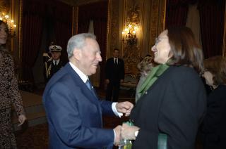 Incontro del Presidente della Repubblica con le donne insignite di onorificenze OMRI, distintesi nella cultura, nella scienza e nel sociale, in occasione della "Festa della Donna 2006"