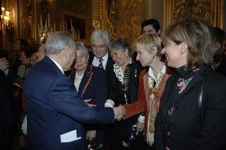 Incontro del Presidente della Repubblica con le donne insignite di onorificenze OMRI, distintesi nella cultura, nella scienza e nel sociale, in occasione della "Festa della Donna 2006"