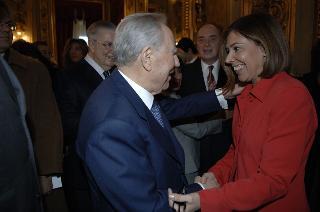Incontro del Presidente della Repubblica con le donne insignite di onorificenze OMRI, distintesi nella cultura, nella scienza e nel sociale, in occasione della "Festa della Donna 2006"