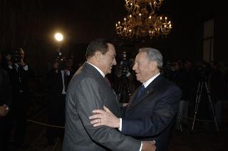 Carlo Azeglio Ciampi incontra il Presidente della Repubblica Araba d'Egitto, Hosny Mubarak