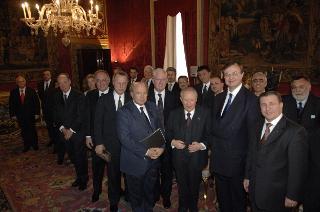 Il Presidente della Repubblica riceve i componenti il Consiglio Nazionale dei Ragionieri e Periti Commerciali, in occasione del centenario della nascita della professione di ragioniere