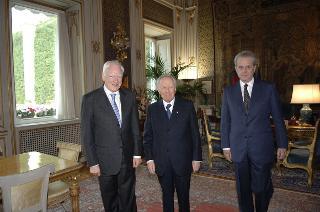 Il Presidente della Repubblica riceve Philippe Maystadt, Presidente della Banca Europea per gli Investimenti, con Gerlando Genuardi, Vice Presidente della BEI