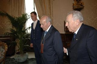 Il Presidente della Repubblica riceve Fausto Bertinotti, nuovo Presidente della Camera dei deputati
