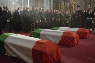 Intervento del Presidente della Repubblica ai funerali solenni del Capitano dell'Esercito Nicola Ciardelli e dei Marescialli dell'Arma dei Carabinieri Franco Lattanzio e Carlo De Trizio, Caduti a Nassiriya in Iraq