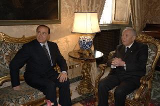 Il Presidente della Repubblica riceve Silvio Berlusconi, Presidente del Consiglio dei ministri, per presentare le dimissioni del Governo