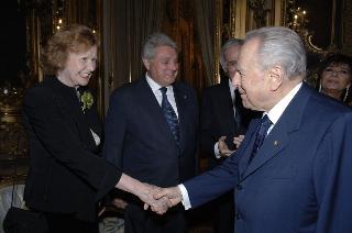 Il Presidente della Repubblica, al termine del settennato, cena con il Segretario generale ed i più stretti collaboratori