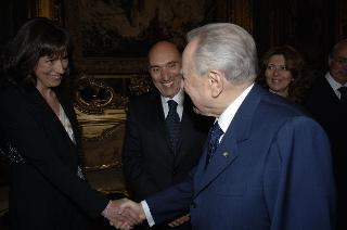 Il Presidente della Repubblica, al termine del settennato, cena con il Segretario generale ed i più stretti collaboratori