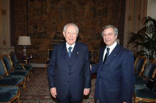 Saluto del Presidente della Repubblica ai giornalisti accreditati presso il Quirinale