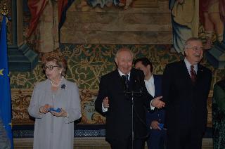 Carlo Azeglio Ciampi saluta il personale civile e militare del Segretariato Generale della Presidenza della Repubblica