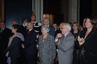 Carlo Azeglio Ciampi saluta il personale civile e militare del Segretariato Generale della Presidenza della Repubblica