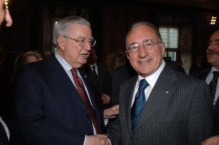 Carlo Azeglio Ciampi saluta il personale civile e militare del Segretariato Generale della Presidenza della Repubblica