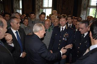 Carlo Azeglio Ciampi saluta il personale civile e militare del Segretariato Generale della Presidenza della Repubblica